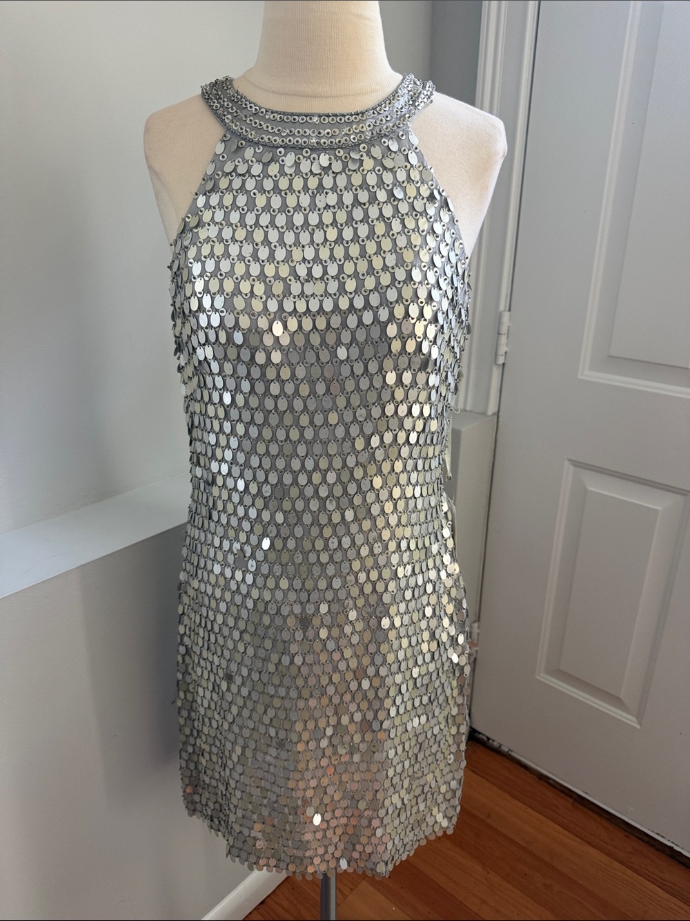 Sue Wong Silver Sequin Halter Mini Dress (62)